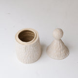 Boite en grès H 23cm - Blanc mat d'Apollonie Ceramics chez Brutal Ceramics