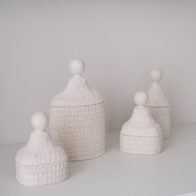 Boite en grès H 29cm - Blanc mat d'Apollonie Ceramics chez Brutal Ceramics