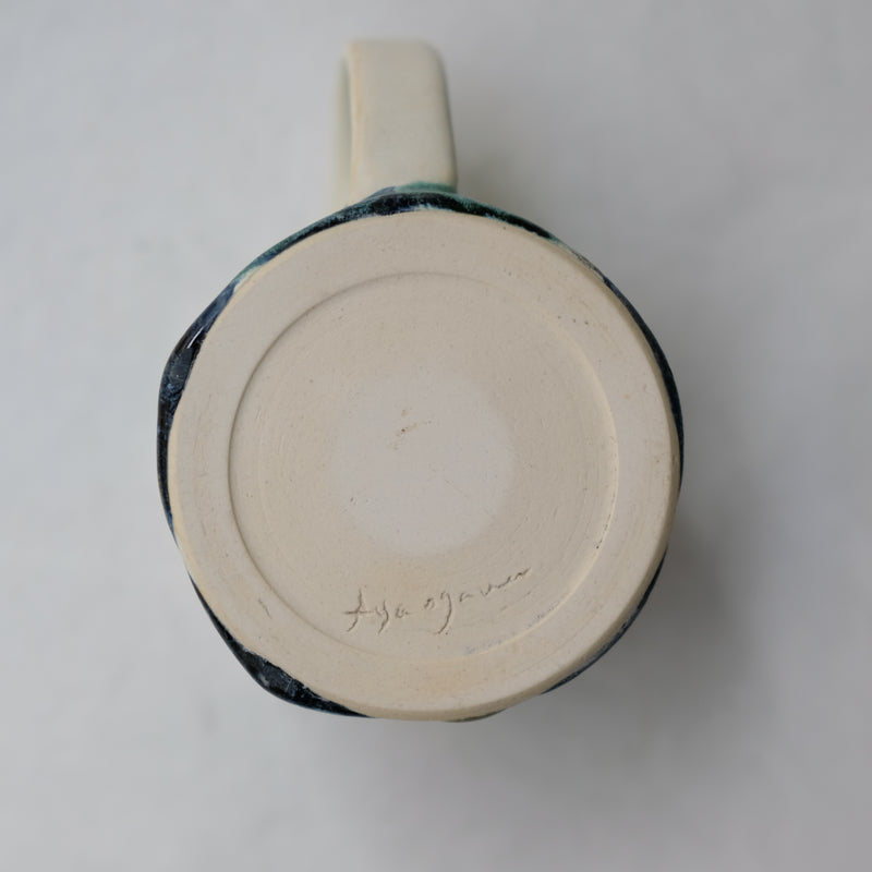 Tasse en grès 170ml - bleu, vert, ocre d'Aya Ogawa chez Brutal Ceramics
