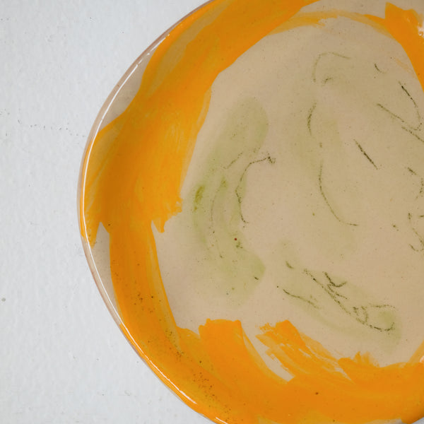 Assiette W25HB12 en faïence rouge D 19,5cm - Multicolore d'Héloise Bariol chez Brutal Ceramics