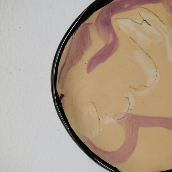 Assiette W25HB13 en faïence rouge D 19,5cm - Multicolore d'Héloise Bariol chez Brutal Ceramics