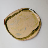 Assiette W25HB15 en faïence rouge D 25cm - Multicolore d'Héloise Bariol chez Brutal Ceramics