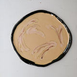 Assiette W25HB20 en faïence rouge D 25cm - Multicolore d'Héloise Bariol chez Brutal Ceramics