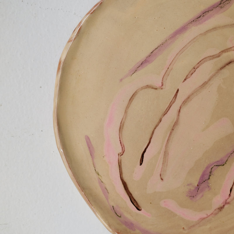 Assiette W25HB23 en faïence rouge D 25cm - Multicolore d'Héloise Bariol chez Brutal Ceramics