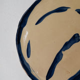 Assiette W25HB24 en faïence rouge D 25cm - Multicolore d'Héloise Bariol chez Brutal Ceramics