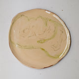 Assiette W25HB25 en faïence rouge D 25cm - Multicolore d'Héloise Bariol chez Brutal Ceramics