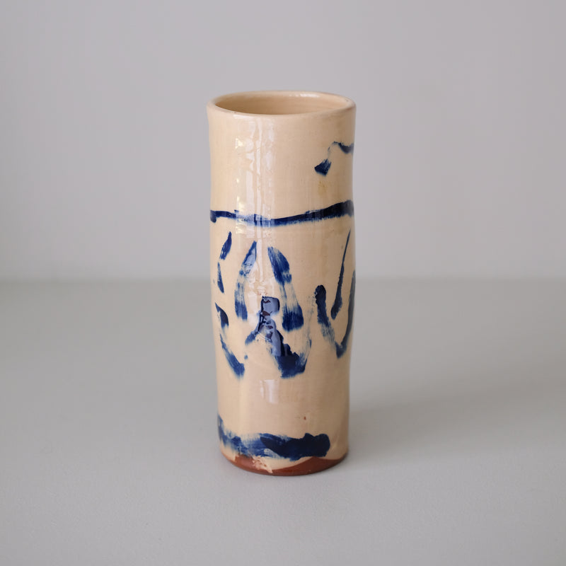 Vase W25HB02 en faïence rouge H 23cm - Multicolore d'Héloise Bariol chez Brutal Ceramics