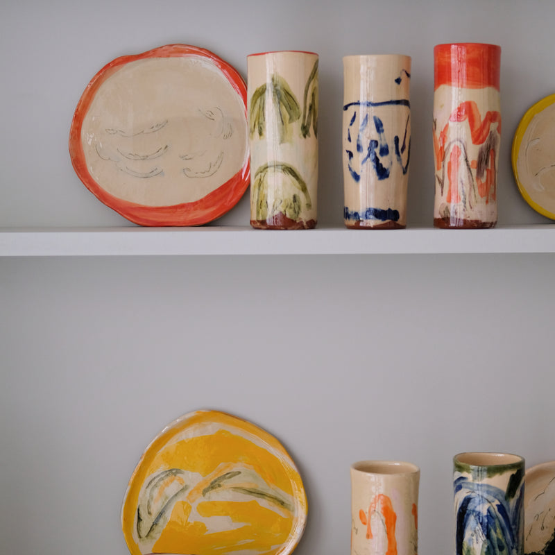 Vase W25HB01 en faïence rouge H 23cm - Multicolore d'Héloise Bariol chez Brutal Ceramics