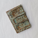 Porte savon 01 L 10cm  - vert de Julia Gilles chez Brutal Ceramics