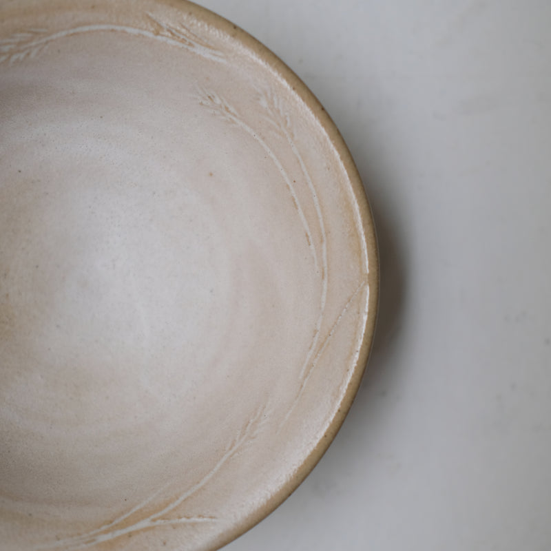 "Wheat ear" stoneware bowl, 15cm diameter - beige white