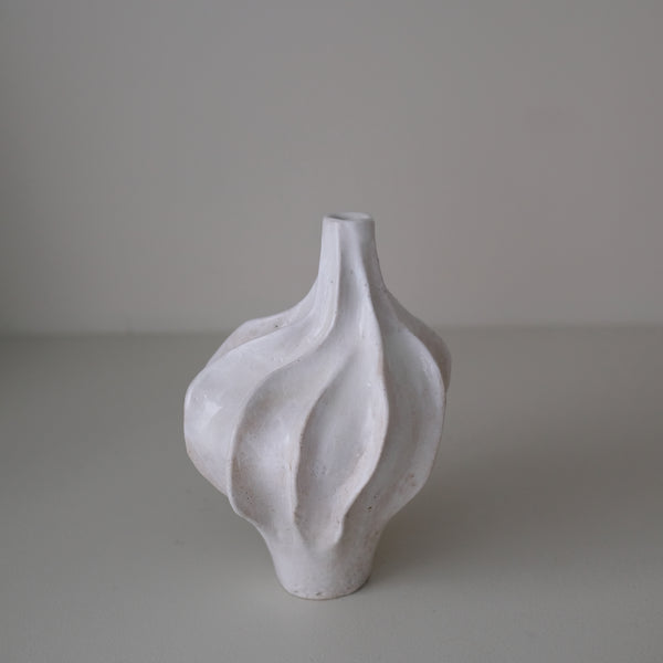 White stoneware vase "Thala" M - H 23cm - glossy white