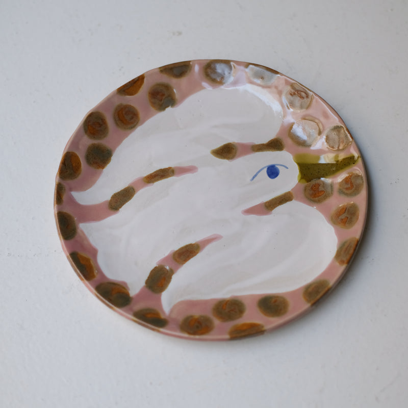 Assiette W25MY02 en grès D 18,5cm - multicolore de Marie-Yaé Suematsu chez Brutal Ceramics