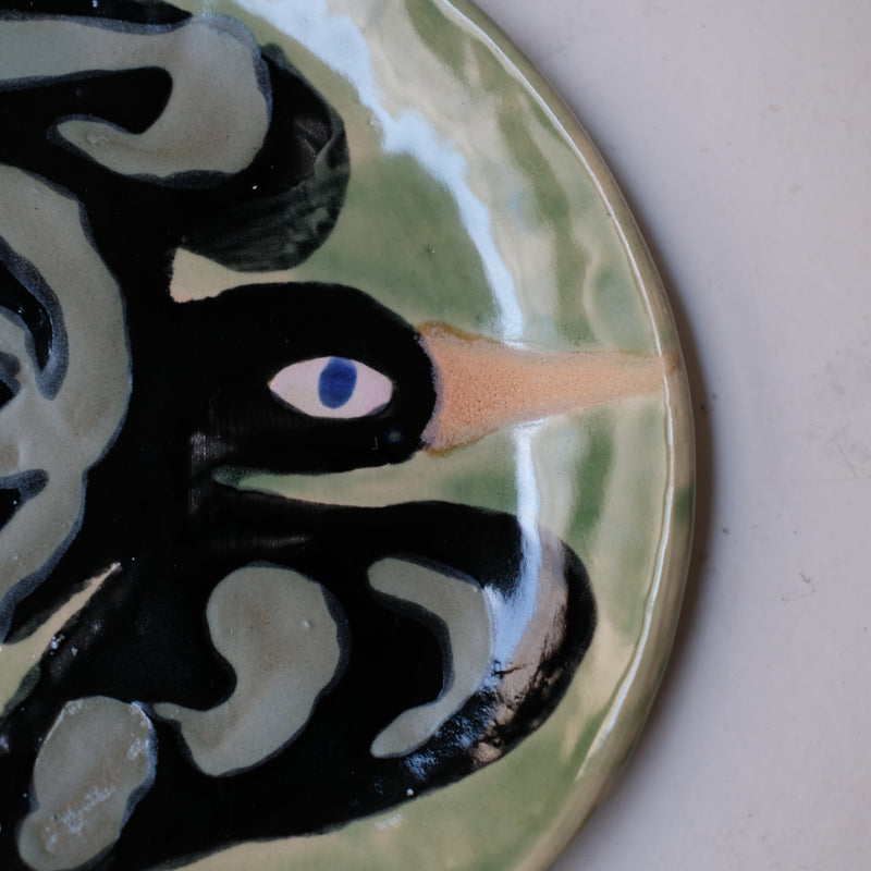 Assiette W25MY03 en grès D 18,5cm - multicolore de Marie-Yaé Suematsu chez Brutal Ceramics