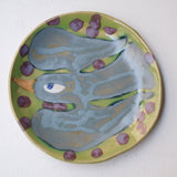 Assiette W25MY08 en grès D 18,5cm - multicolore de Marie-Yaé Suematsu chez Brutal Ceramics