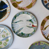 Assiette W25MY09 en grès D 18,5cm - multicolore de Marie-Yaé Suematsu chez Brutal Ceramics