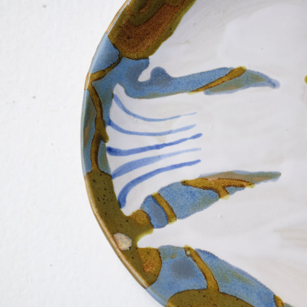 Assiette W25MY19 en grès D 18,5cm - multicolore de Marie-Yaé Suematsu chez Brutal Ceramics