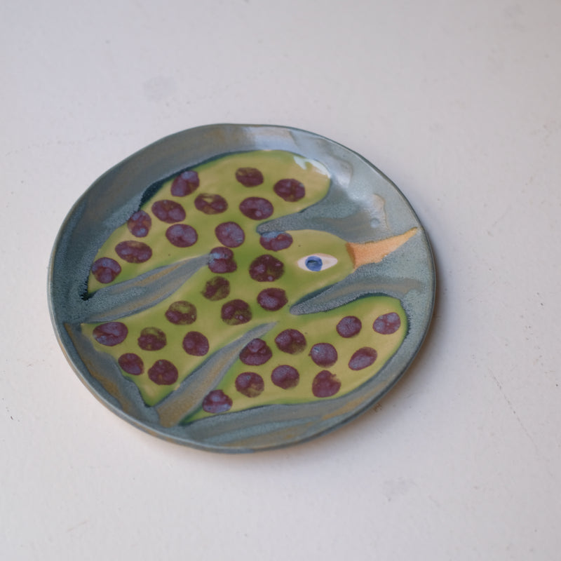 Assiette W25MY21 en grès D 18,5cm - multicolore de Marie-Yaé Suematsu chez Brutal Ceramics