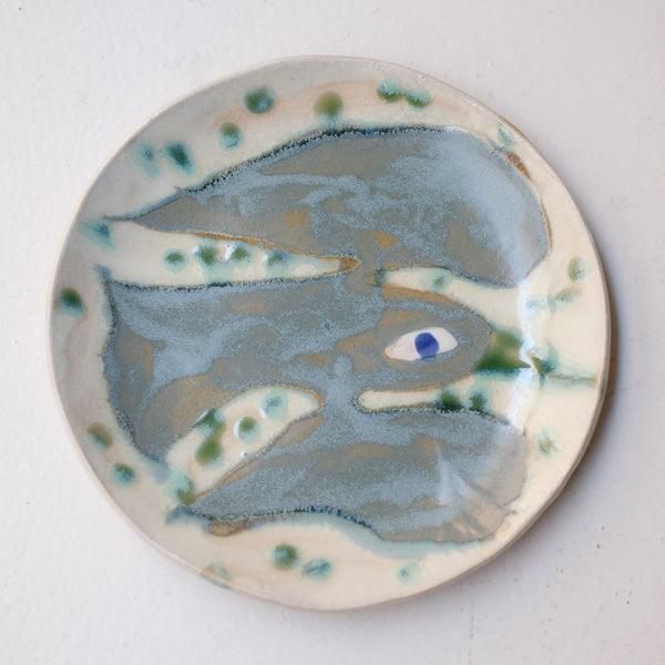 Assiette W25MY25 en grès D 18,5cm - multicolore de Marie-Yaé Suematsu chez Brutal Ceramics