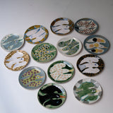 Assiette W25MY21 en grès D 18,5cm - multicolore de Marie-Yaé Suematsu chez Brutal Ceramics