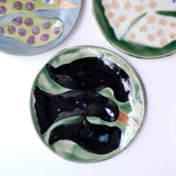 Assiette W25MY15 en grès D 18,5cm - multicolore de Marie-Yaé Suematsu chez Brutal Ceramics