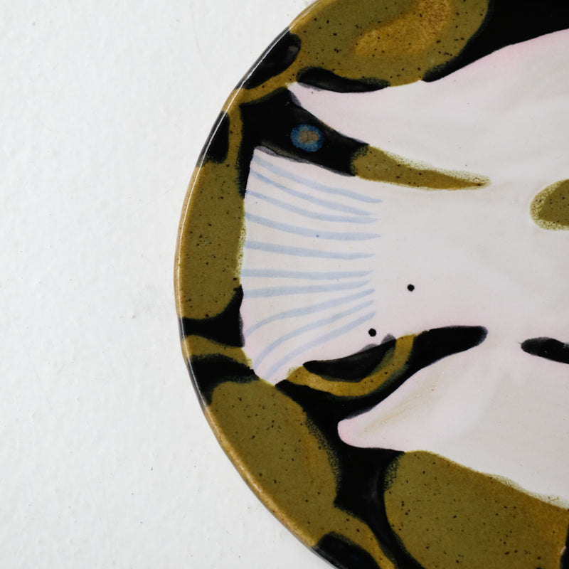 Assiette W25MY26 en grès D 18,5cm - multicolore de Marie-Yaé Suematsu chez Brutal Ceramics