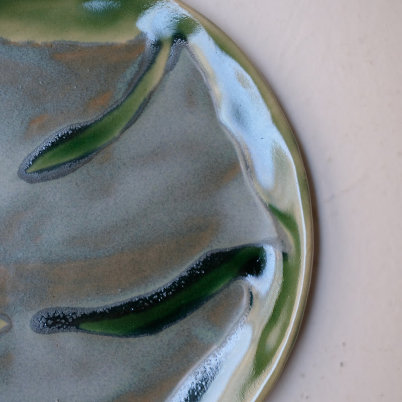 Assiette W25MY32 en grès D 16,5cm - multicolore de Marie-Yaé Suematsu chez Brutal Ceramics