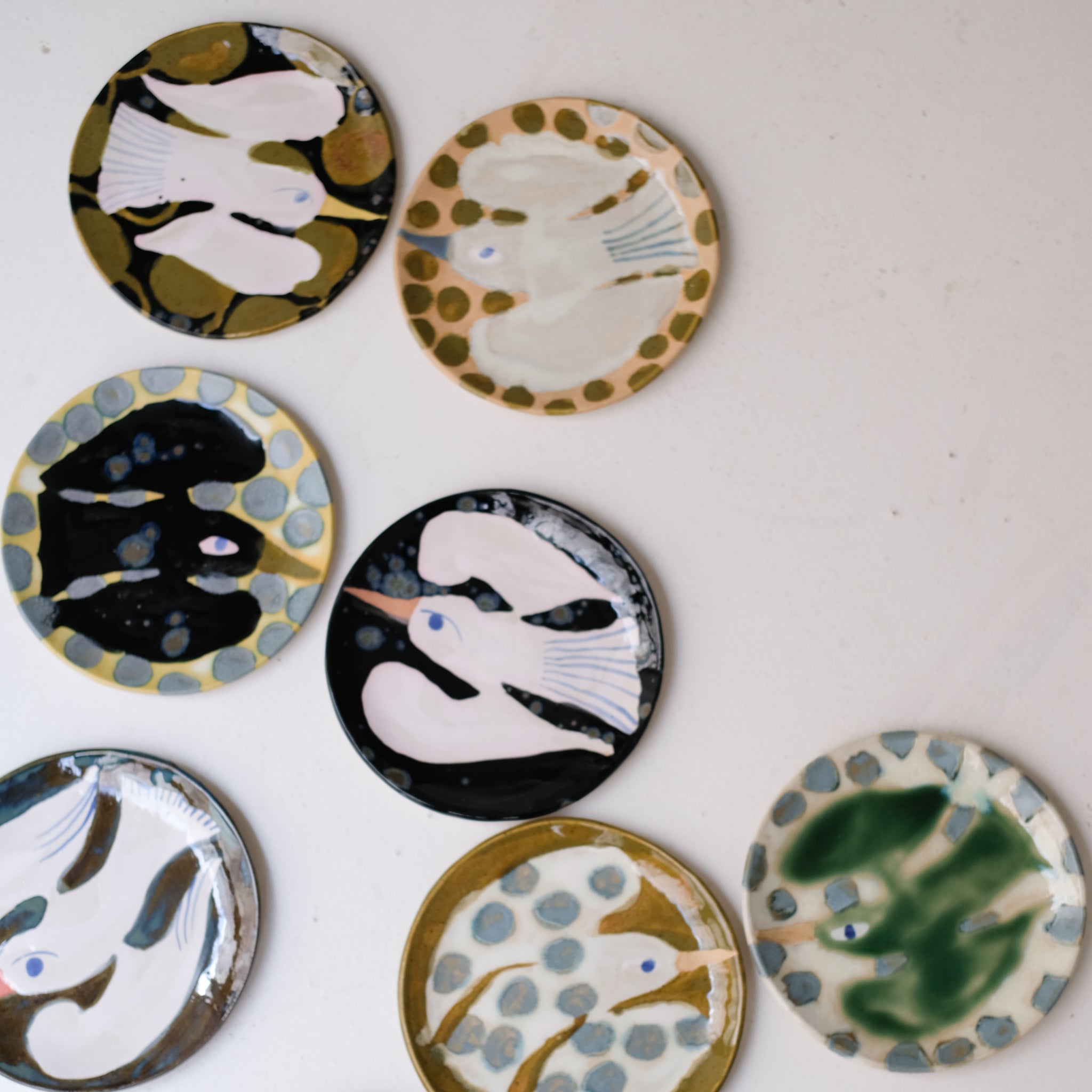 Assiette W25MY32 en grès D 16,5cm - multicolore de Marie-Yaé Suematsu chez Brutal Ceramics
