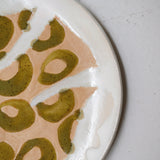 Assiette W25MY37 en grès D 16,5cm - multicolore de Marie-Yaé Suematsu chez Brutal Ceramics