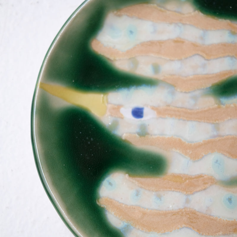 Assiette W25MY42 en grès D 16,5cm - multicolore de Marie-Yaé Suematsu chez Brutal Ceramics