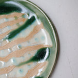 Assiette W25MY42 en grès D 16,5cm - multicolore de Marie-Yaé Suematsu chez Brutal Ceramics