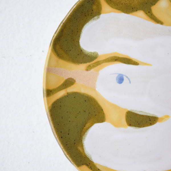 Assiette W25MY45 en grès D 16,5cm - multicolore de Marie-Yaé Suematsu chez Brutal Ceramics