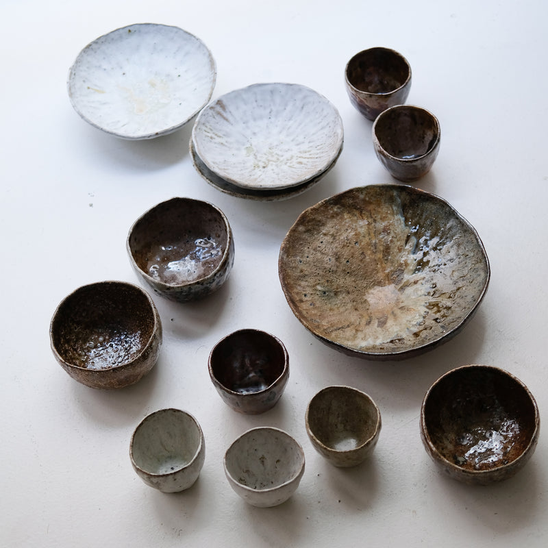 Bol en terre recoltée D 13cm cuisson feu - brun orange de Nathalie Reocreux chez Brutal Ceramics