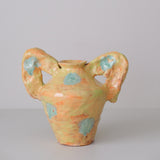 Vase 05 en faience H 21cm - jaune orangé et vert de Samantha Kerdine pour Brutal Ceramics