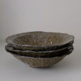 Bol en terre recoltée D 22cm - vert brillant de Potry chez Brutal Ceramics