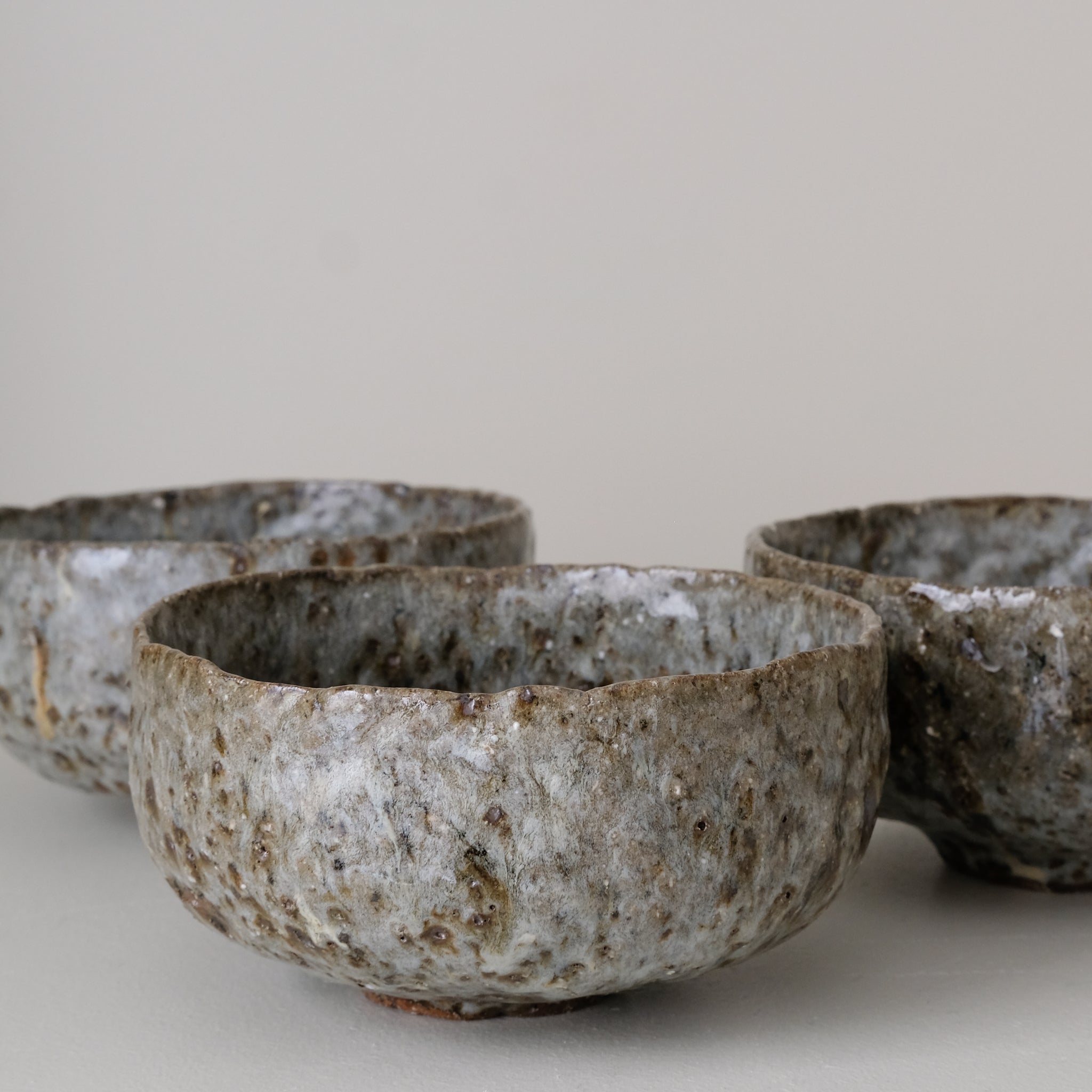 Bol en terre recoltée cuisson feu D 15cm - vert-bleu de Potry chez Brutal Ceramics