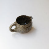 Pichet en terre recoltée cuisson feu 340ml -vert foncé brillant de Potry chez Brutal Ceramics