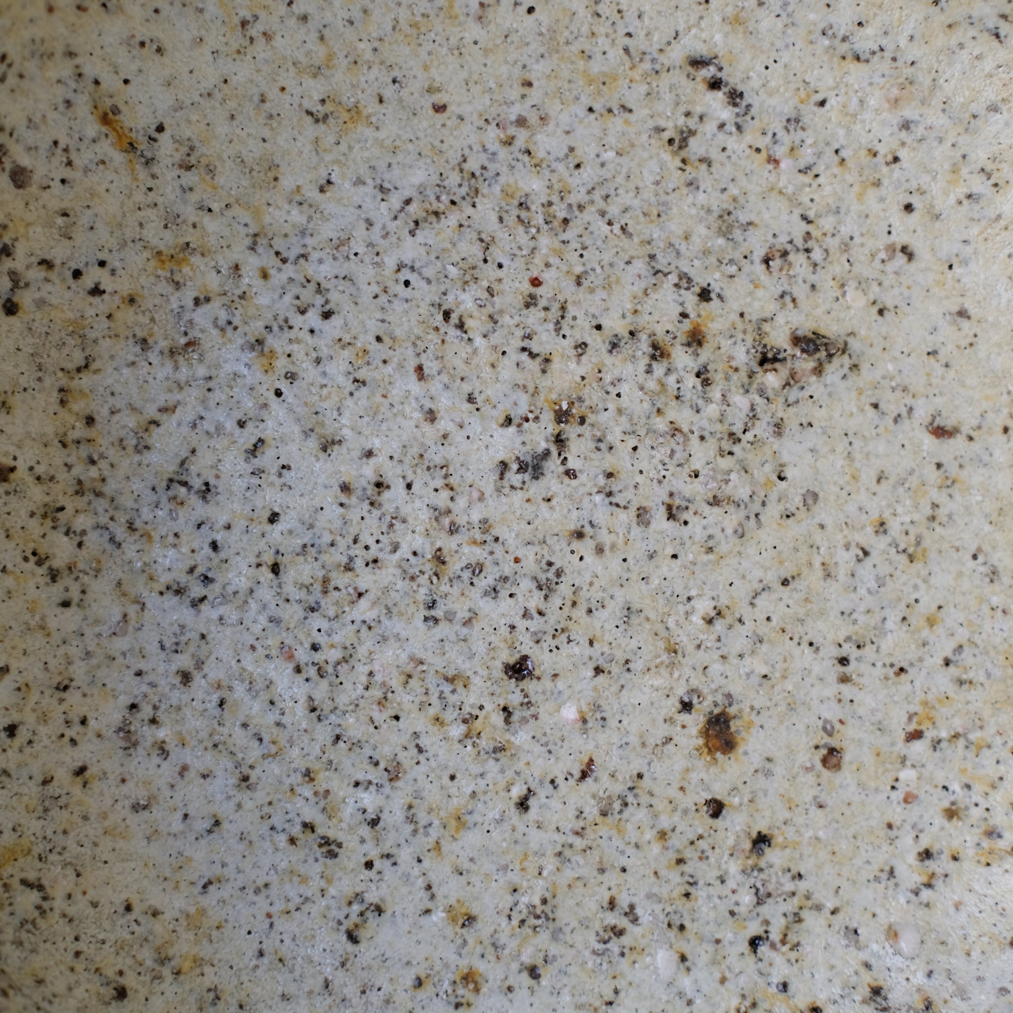 Saladier en terre recoltée D 26 cm- blanc mat de Potry chez Brutal Ceramics