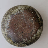 Saladier en terre recoltée cuisson feu D 27 cm- brun vert de Potry chez Brutal Ceramics