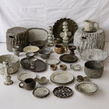 Saladier en terre recoltée cuisson feu D 27 cm- brun vert de Potry chez Brutal Ceramics