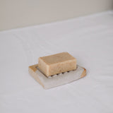 Porte Savon en grès L 11cm cuisson feu - Blanc d'Estudio Vernis chez Brutal Ceramics