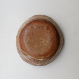 Petit saladier en terre recoltée D 20cm cuisson feu - rouge orangé tacheté de Nathalie Reocreux chez Brutal Ceramics
