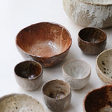 Petit saladier en terre recoltée D 20cm cuisson feu - rouge orangé de Nathalie Reocreux chez Brutal