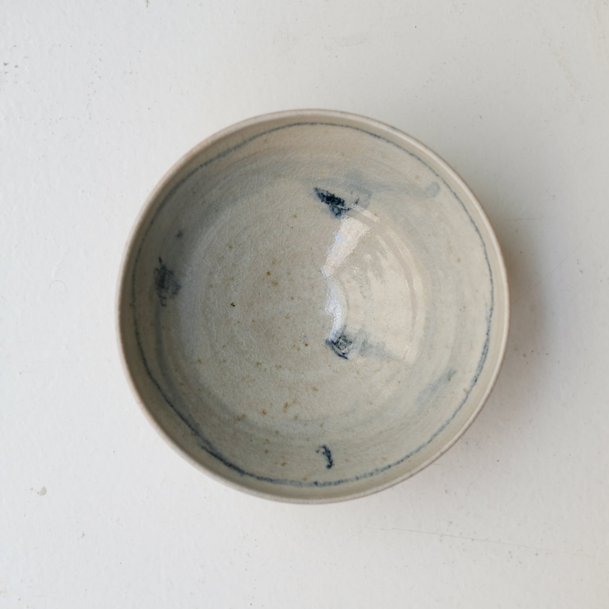 Bol (J) en grès D 15 cm cuisson feu - bleu de Maya Micenmacher chez Brutal Ceramics
