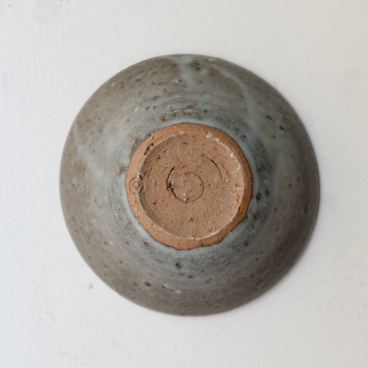 Bol conique D 17cm - Bleu gris satiné par Benoit Audureau chez Brutal Ceramics
