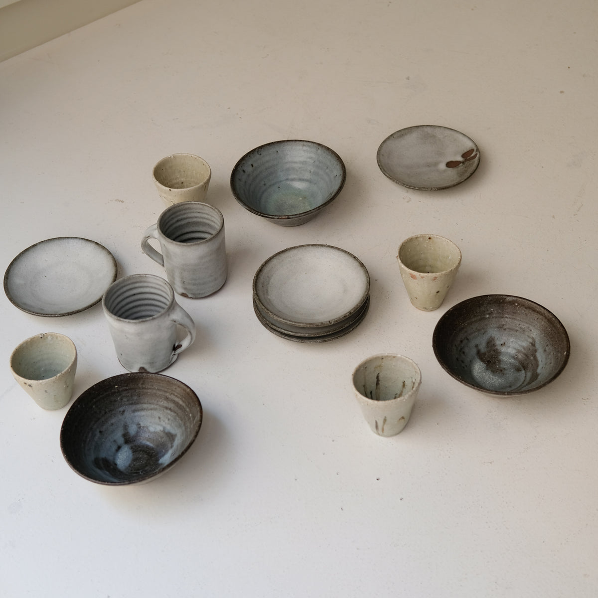 Bol conique D 17cm - Bleu gris satiné par Benoit Audureau chez Brutal Ceramics