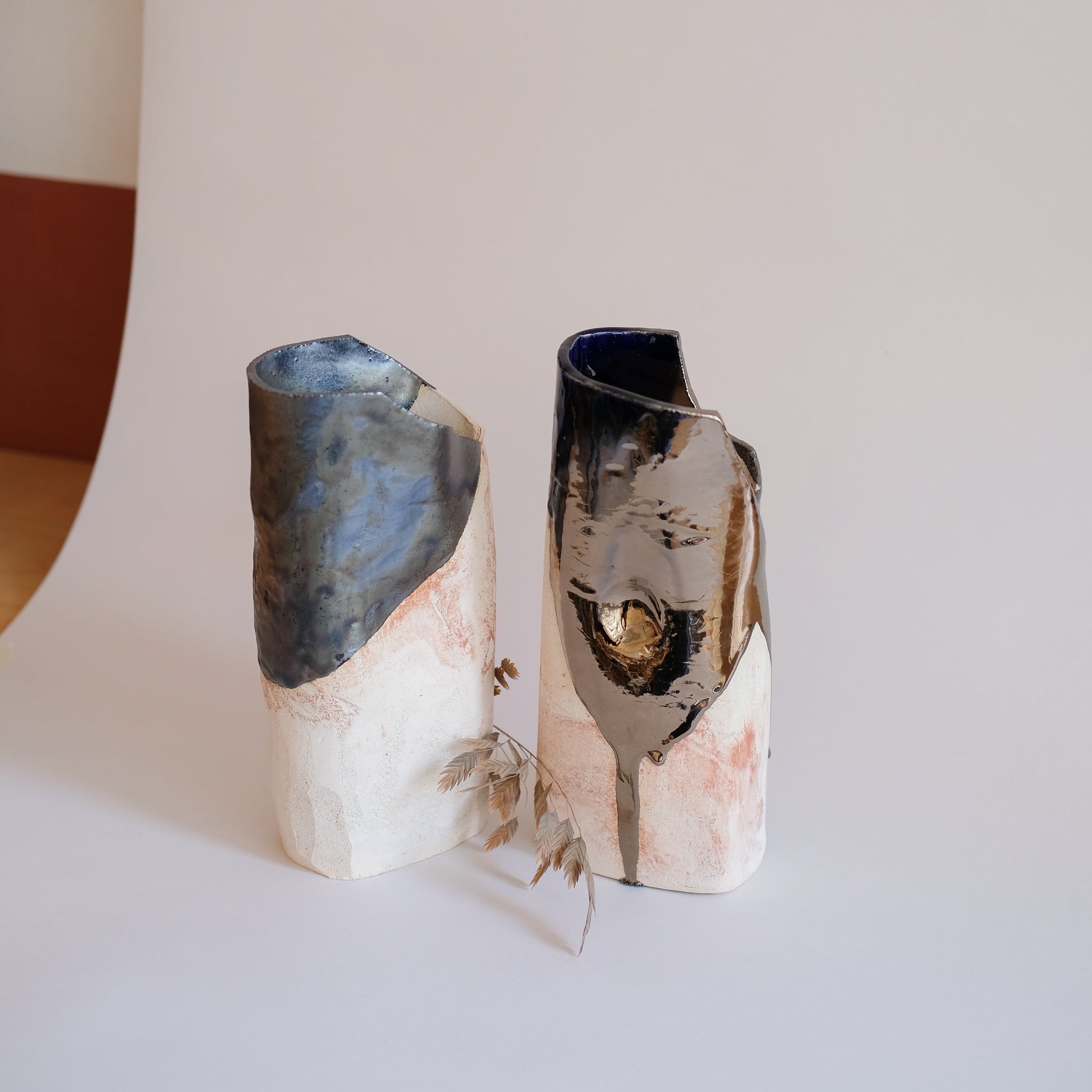 Vase Omota 05 par Emmanuelle Roule pour Brutal Ceramics