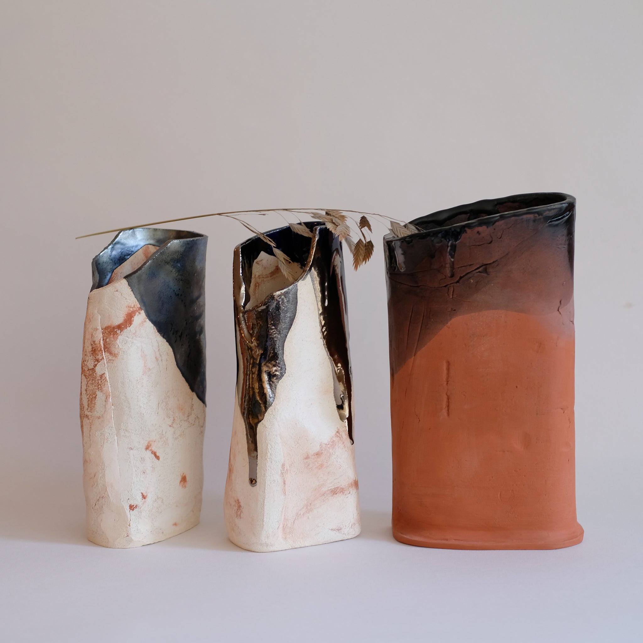 Vase Omota 05 par Emmanuelle Roule pour Brutal Ceramics