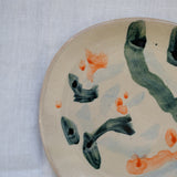 Assiette 03 en terre vernissée multicolore par Héloïse Bariol chez Brutal Ceramics