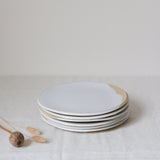 Assiette D23cm grès par No Ceramic chez Brutal Ceramics