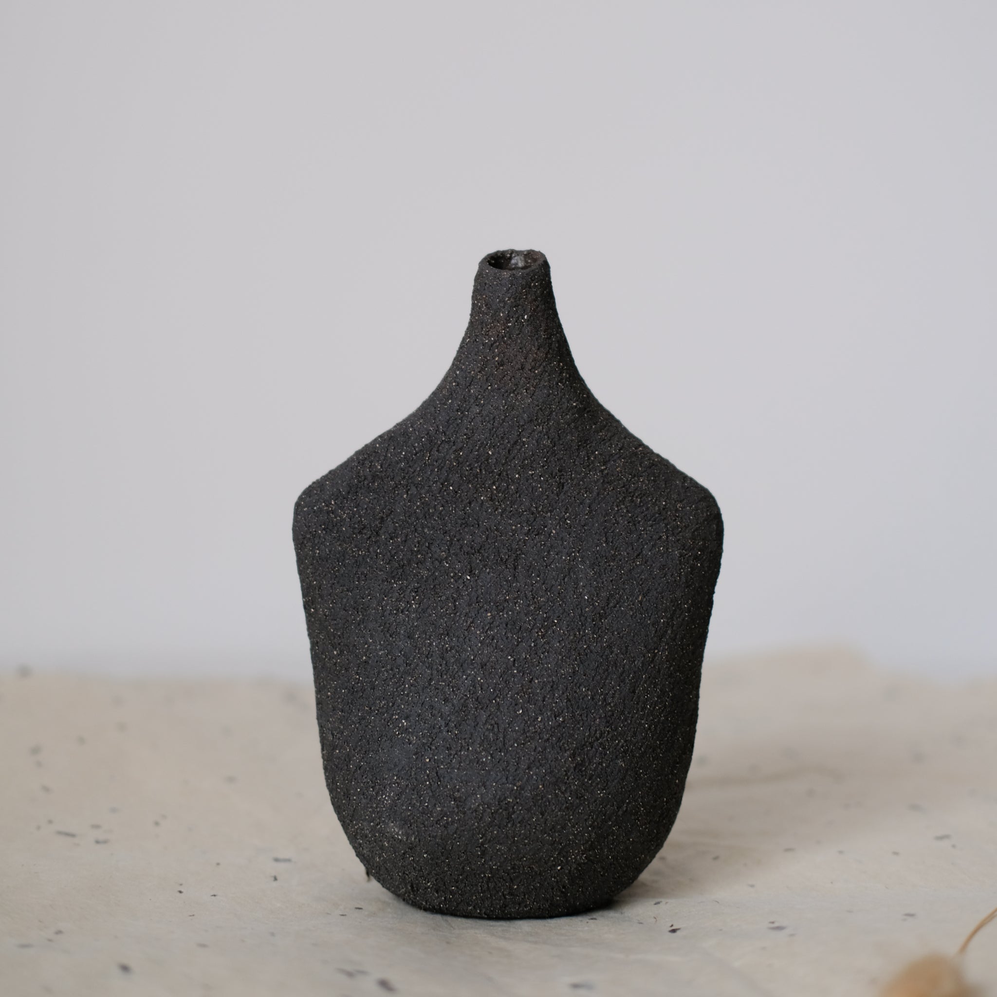 Grand vase Oiseau_06 - Noir par Stéphanie Petit chez Brutal